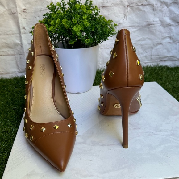 Michael Kors Women's Keke Toe Cap Tan
Pump US 7.5 Women - Picture 13 of 15